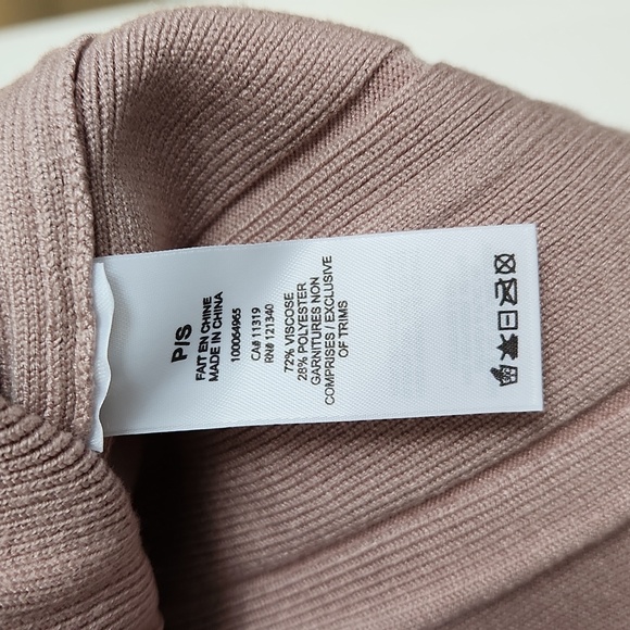 DYNAMITE Pleated Mini Skirt - Picture 4 of 4